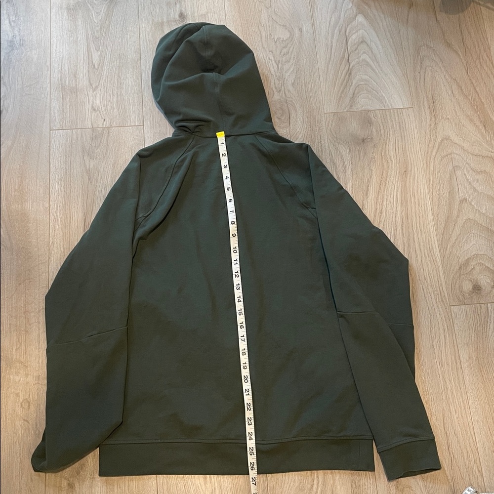 Lululemon | Men’s Green Hoodie - Picture 5 of 10